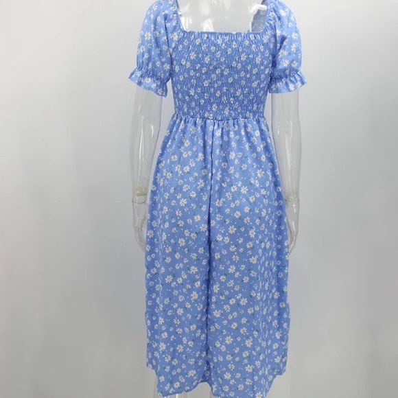 Off-Shoulder Floral Midi Dress - Picture 15 of 15